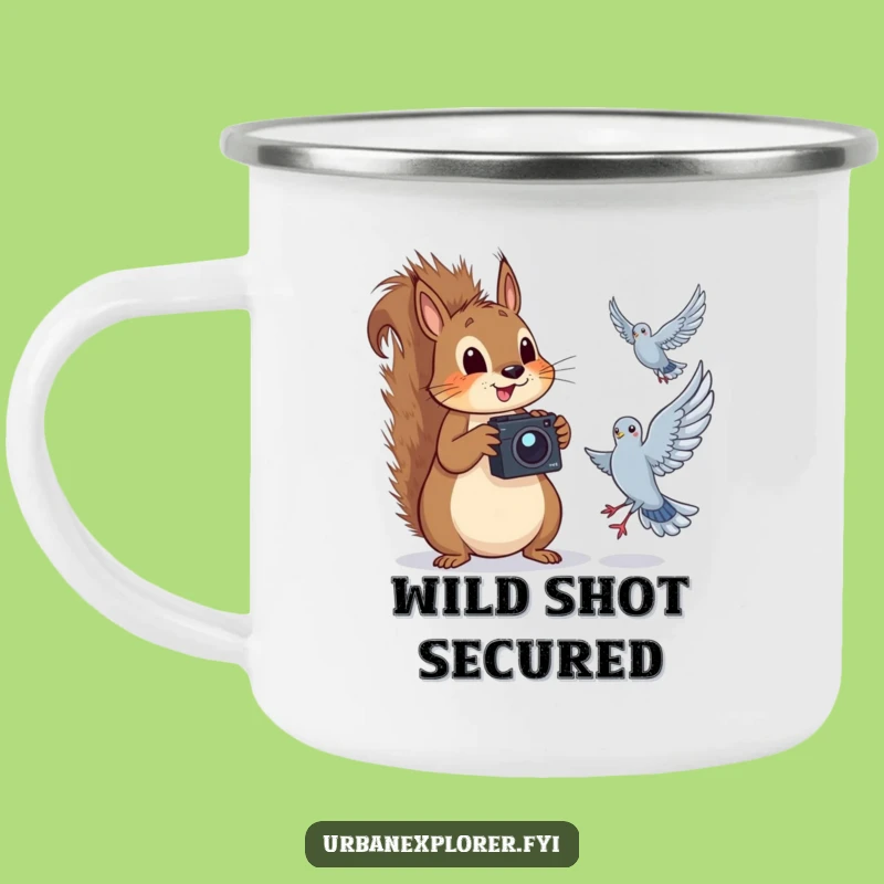 Funny Squirrel Camp Mug: Hilarious Photo Capture, Great Outdoor Gift
